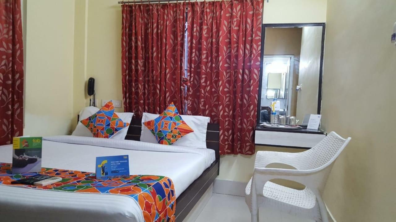 Capital O Kabita Guest House Near Acropolis Mall Kalküta Dış mekan fotoğraf